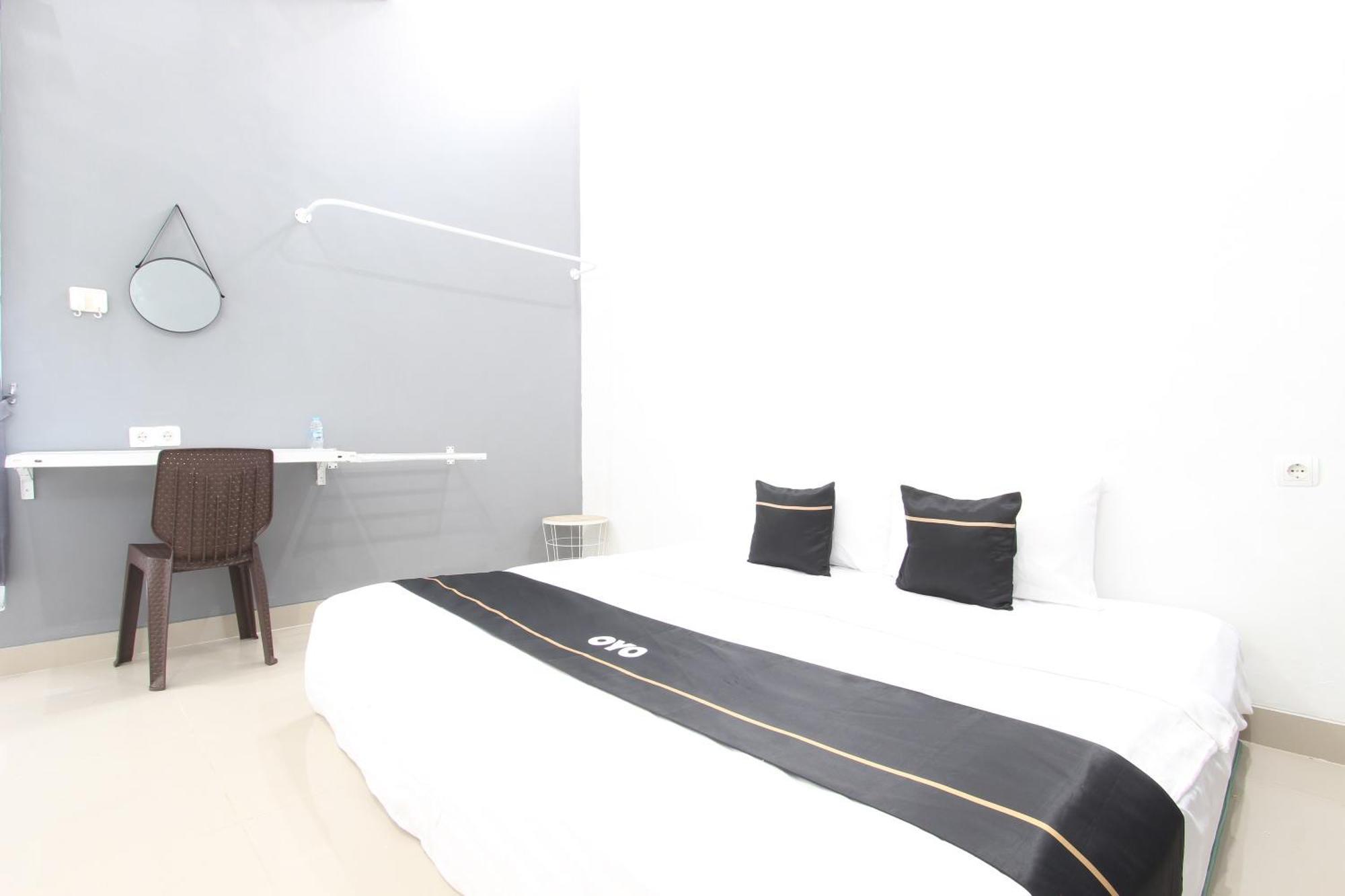 Capital O 93939 Oikodomeo Syariah Hotel